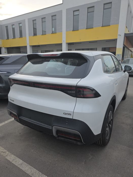 Changan Qiyuan (Nevo) Q05 2026 Electro 
Цена 
1 позиция: 19500$
2 пози