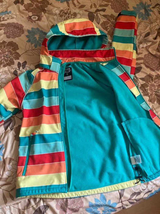 Куртка для девочки/мальчика, бренд VillerValla, на рост 152 см. Б\У