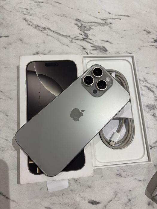 16 pro max 256gb EAC