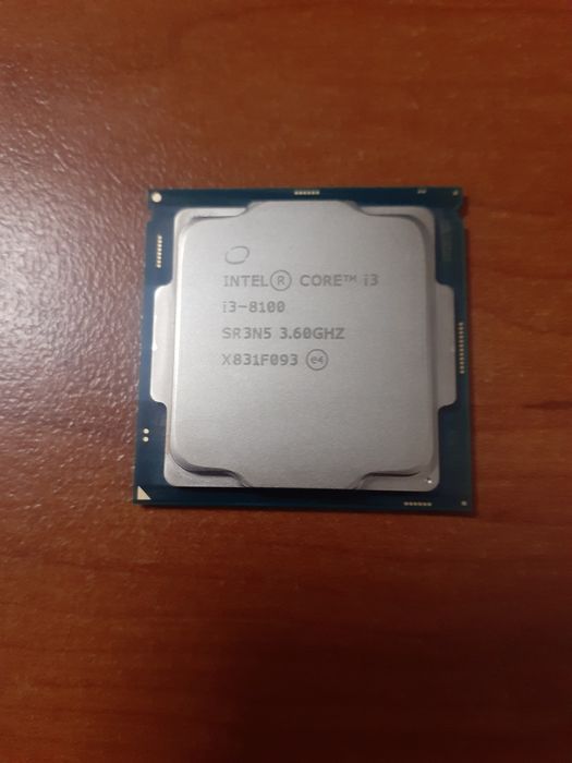 Продам процессор Core i3-8100 LGA1151