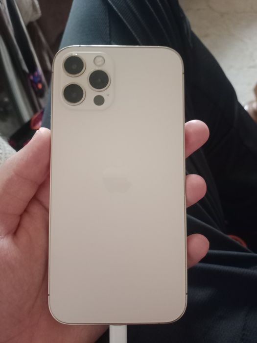 iPhone 12 pro 76% gold holati ideal 128