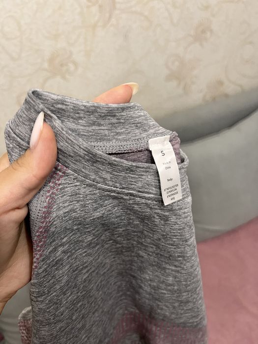 Фитнес костюм новый