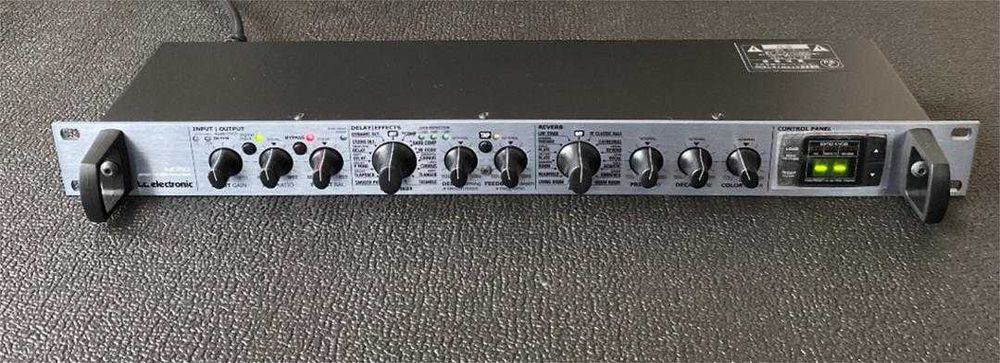 Процессор эффектов Reverb/Delay TC Electronic M350