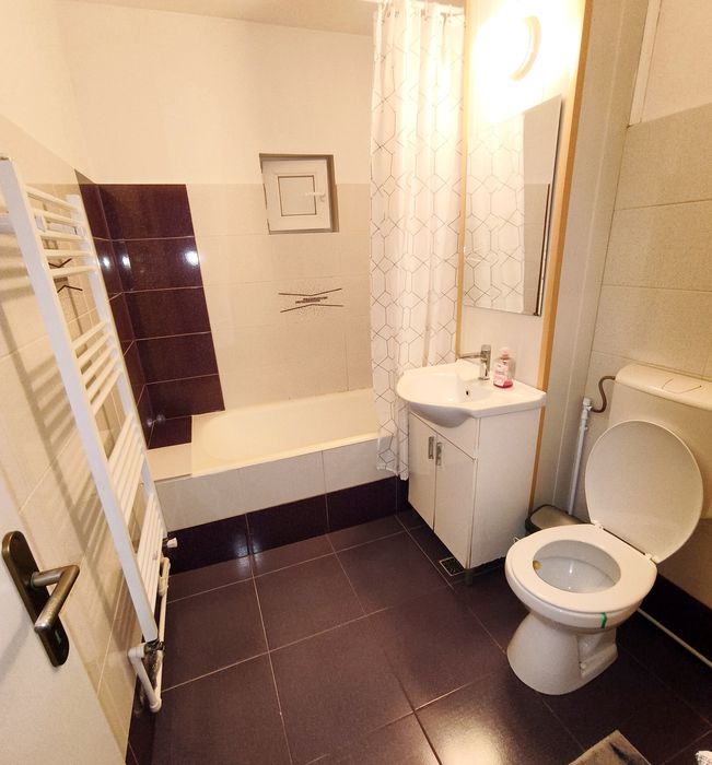 Apartament 2 decomandate cu centrala Bulevardul Oltenia