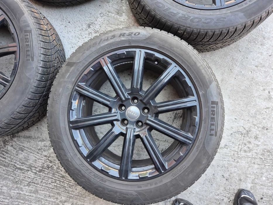 Jante 20`` Audi Q7 4M 4M0601025AE Anvelope iarna Pirelli 285/45/20