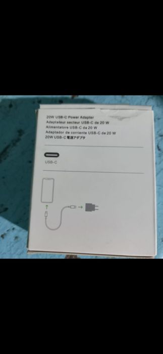 iPhone  зариятчик оргинал