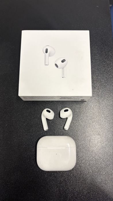 Продам Air Pods 3