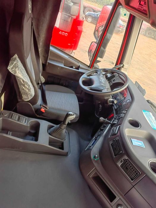 Самосвал IVECO-Hongyan , 40тонн