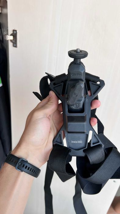крепление для камеры  insta 360 на спину