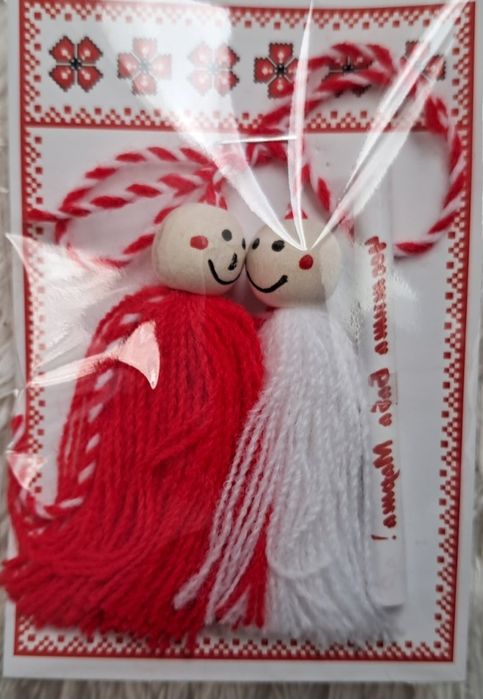 Ръчно изработени мартенички за здраве