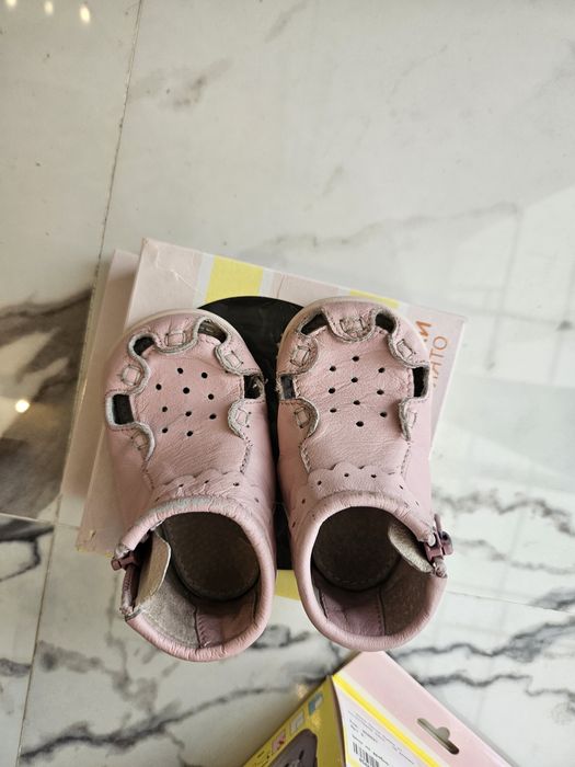 Бебешки обувки за прохождане КК и Беко