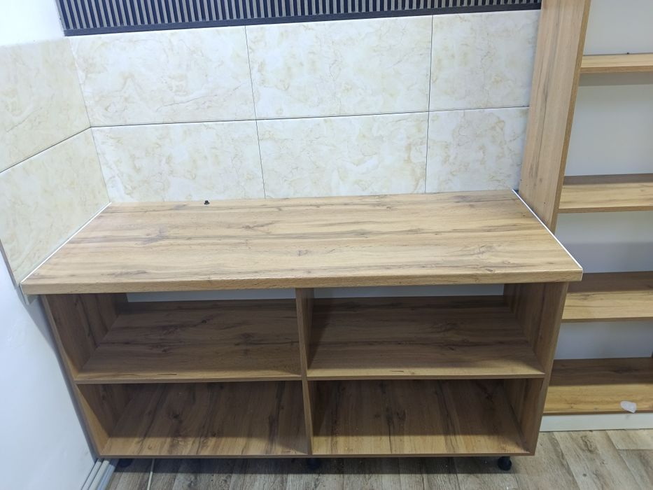 Продам столы со стульчиками,полки