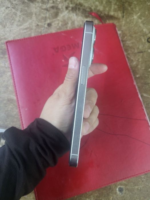 Iphone 15pro с коробкой