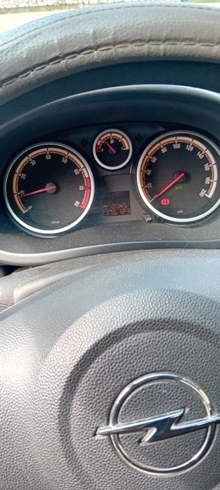 Opel corsa d an 2009