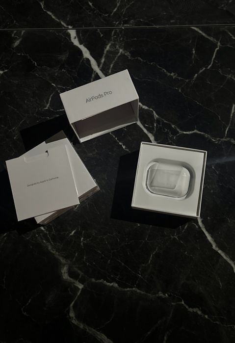 airpods pro 2 noise cancelling