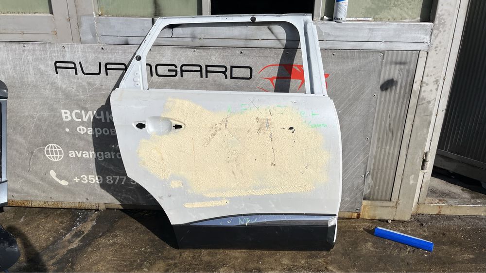 3 бр. задна лява и 2 бр. задна дясна врата Peugeot 3008 2 (2016-2019)