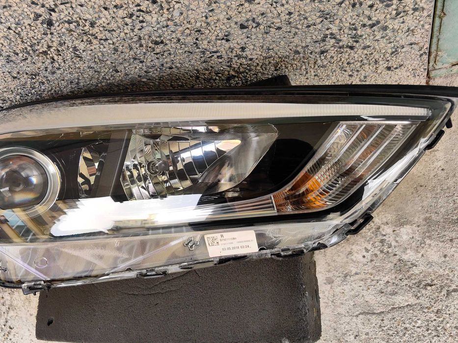 Оригинален фар Хюндай Туксон Hyundai Tucson Led гр. Велико Търново ...