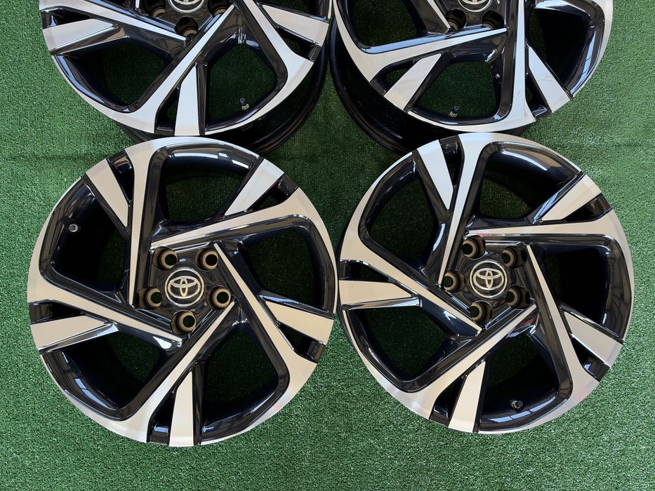 4бр. КАТО НОВИ 18” ОРИГИНАЛНИ Джанти 5х114.3 за -TOYOTA/LEXUS/SUZUKI- 7.0Jx18H2, ET50
