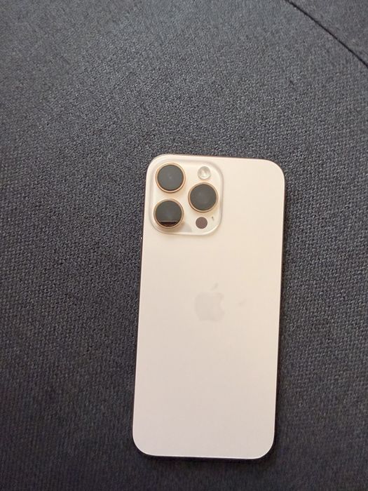 Vand iphone 16 pro max gold 256 GB