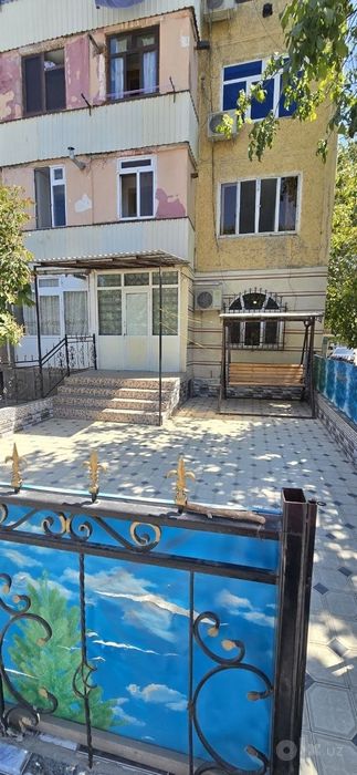 Срочно продаётся 2-комнатная квартира 1-этаже 5-эт-ного дома Согдияна