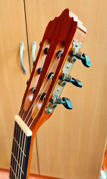 Класическа китара Ла Манжа La Mancha лява ръка lefthand