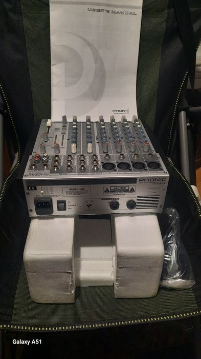 Phonic MM1202XP европеец