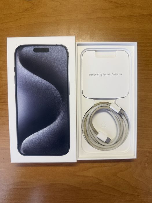 IPhone 15 Pro 128GB - перфектен