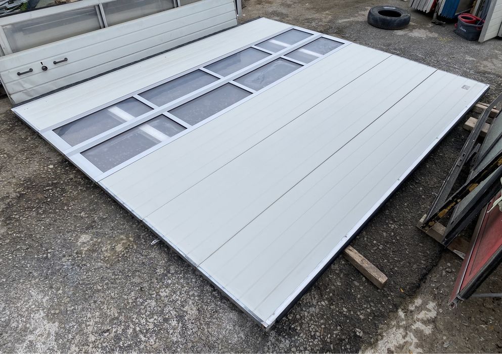 USA SECTIONALA INDUSTRIALA poarta hala garaj H 357 x L 406 Germania