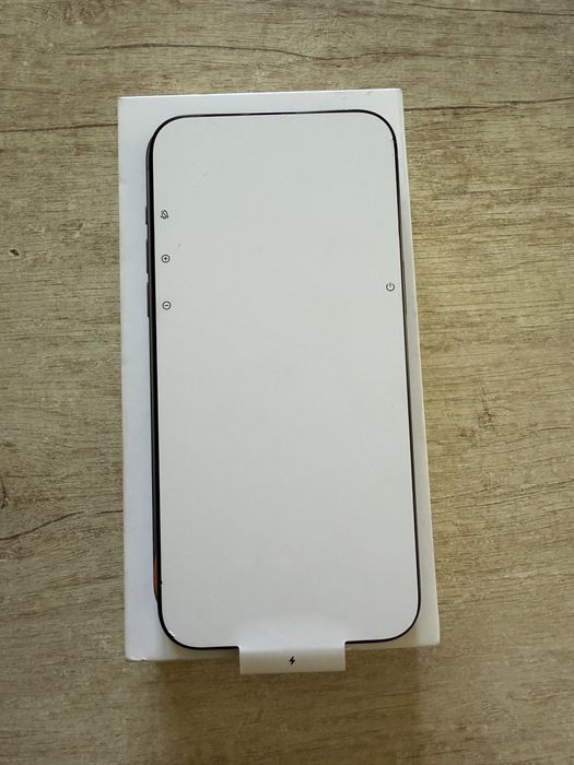 Iphone 15 pro max nou baterie 100% prima utilizare