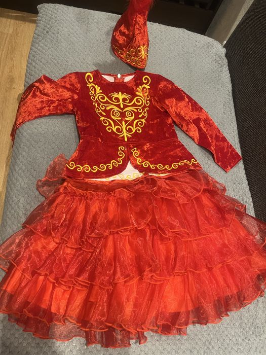 Продам национальный костюм