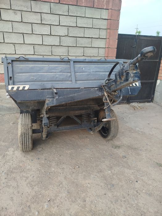 Прицеп ва москвич 412 92 йил головка сотилади