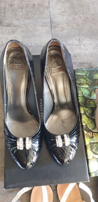 Обувки и сандали