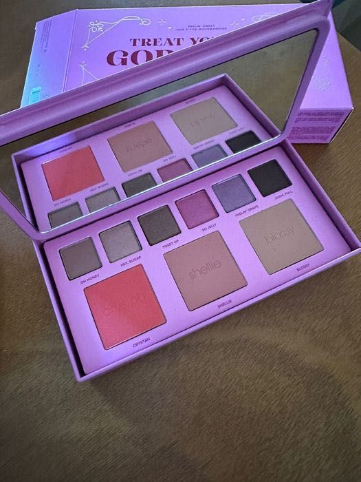 Benefit cosmetics holiday 2024