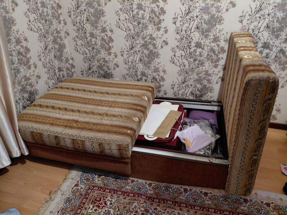 диван 2 шт одинаковые