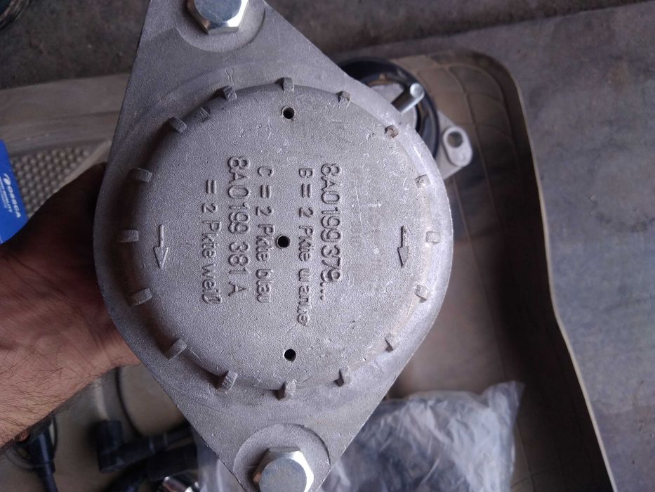 Запчасти Ауди 80 В4