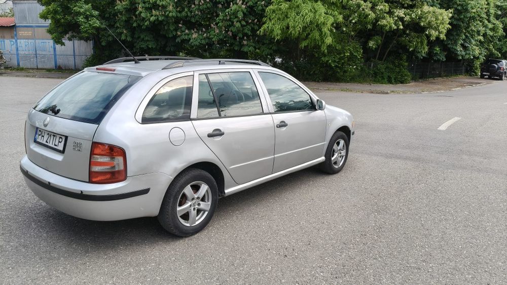 Skoda Fabia 1.4 Tdi 2005 Taxe Si Fiscal La Zi Consum 4,5% Fara Rugina