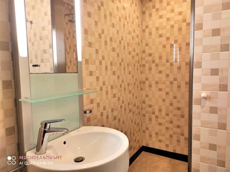 Дава се под наем Тристаен апартамент в София, Докторски паметник - 101 кв.м за 765 € - Снимка #10