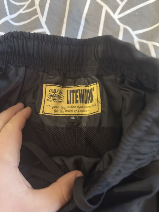 Liverpool FC Tech Fleece размер М,Corteiz shukushuku долнище размер ХЛ