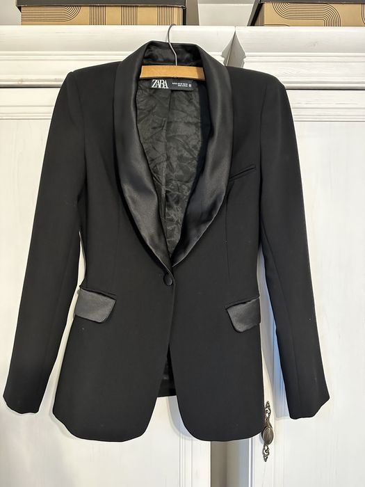 Costume Zara mai multe modele