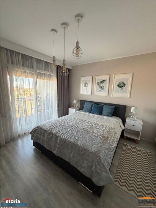 Inchiriez apart 3 camere-2 bai, parcare Inclusa