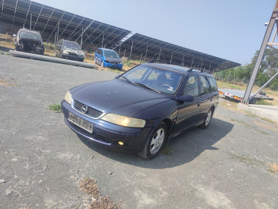 Продавам Opel Vectra B 2.0 DTI – 1999 г. НА ЧАСТИ !!!