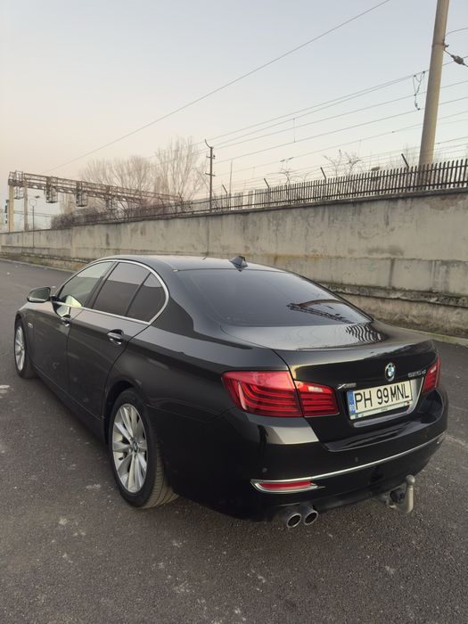 BMW 525 xdrive LCI 2015 218 cp Luxury Line