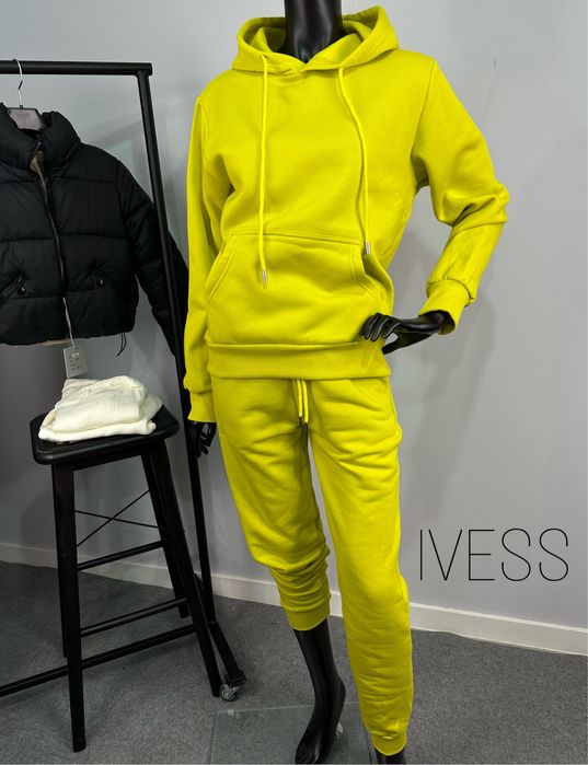 Дамски ватиран екип два цвята