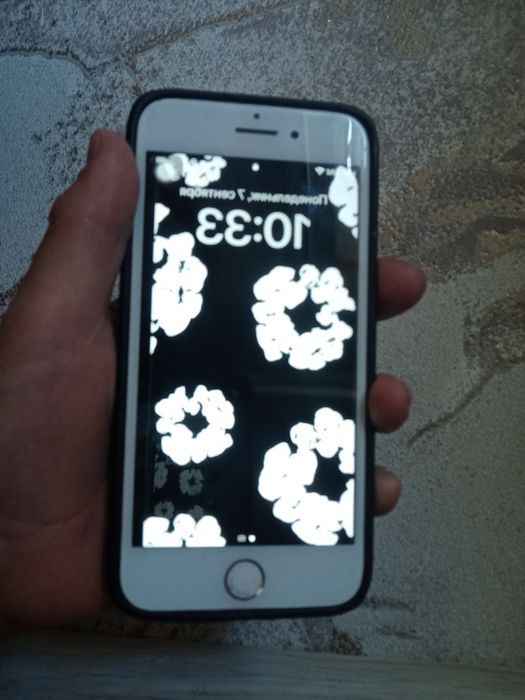 iPhone 8 iPhone 8