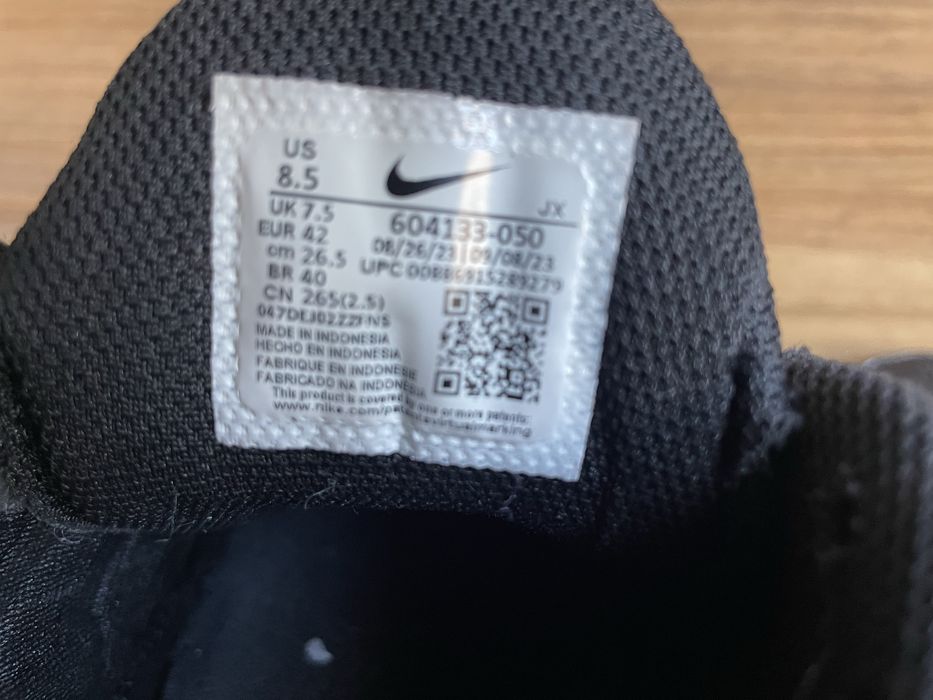 Маратонки NIKE  Tn