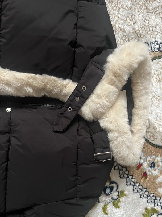 Продам куртки новые