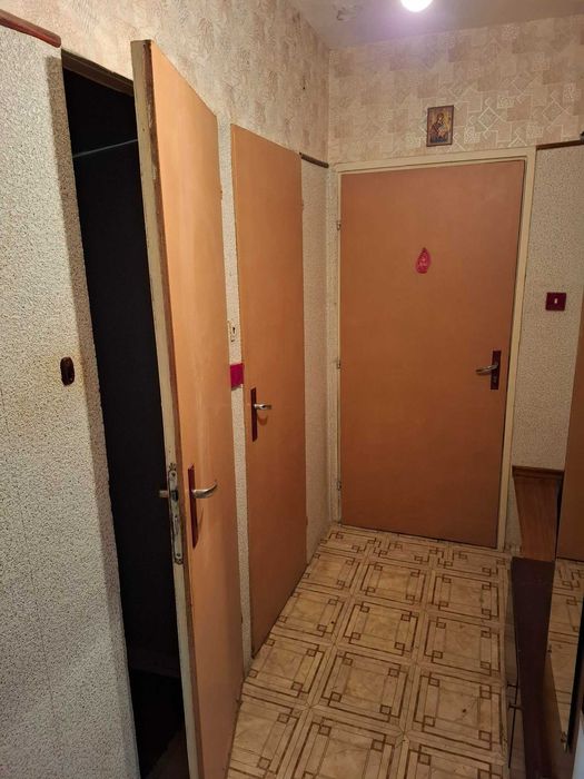 ПРОДАВАМ Апартамент в кв. Владиславово, до училище П.К.ЯВОРОВ