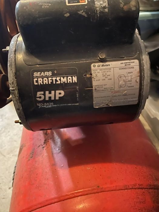 Отдам компрессор