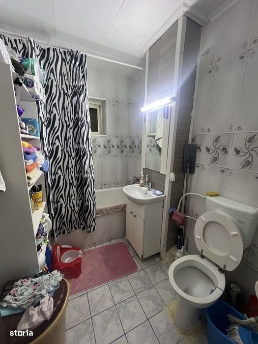 2 decomandate Sarari Piscina Sânziana 2/4 mobilat utilat 1982