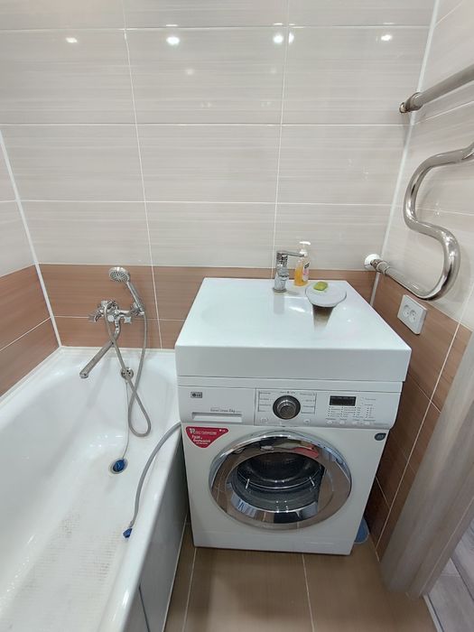 Продаётся 2-комн (9-41, 8 эт)